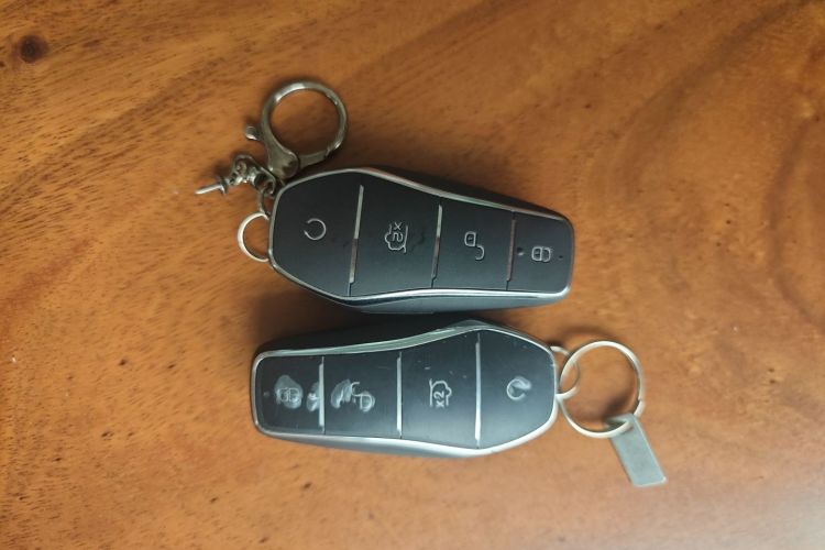 Used BYD Han 2025 DM-i 125KM LiDAR-Powered Intelligent Driving Model
