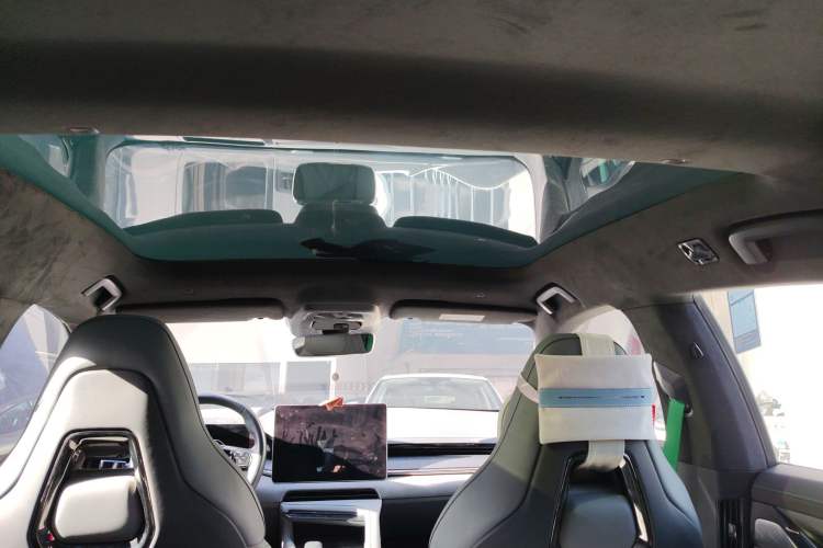 Used Zeekr 001 2023 WE Edition 86 kWh
