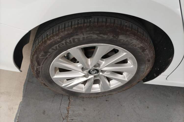 Used Toyota Camry 2023 2.0G Luxury Edition