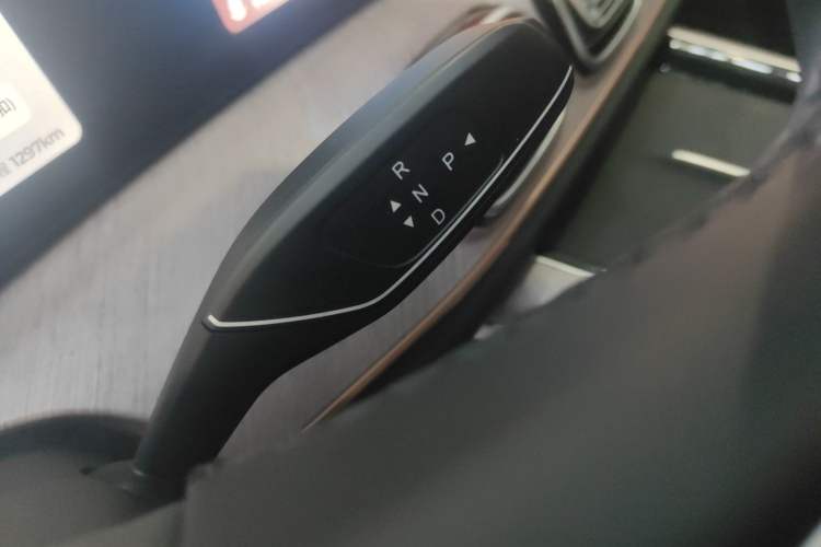 Used Chery Tiggo 9 C-DM 2025 1.5T 106KM Ultra-Comfort Edition 5 Seats Lithium-NMC