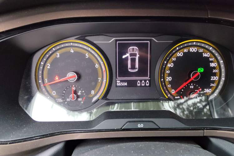 Used Volkswagen Tharu 2020 280TSI Two-Wheel Drive Luxury Plus Version China VI Standard
