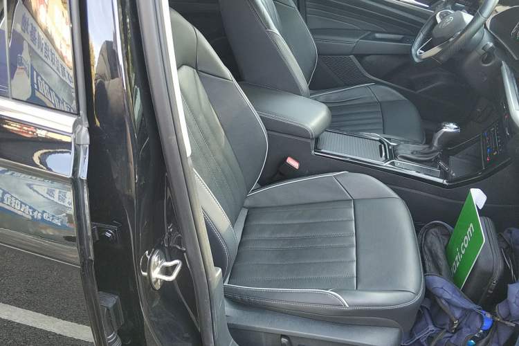 Used Volkswagen Passat 2022 330TSI Starry Elite Edition
