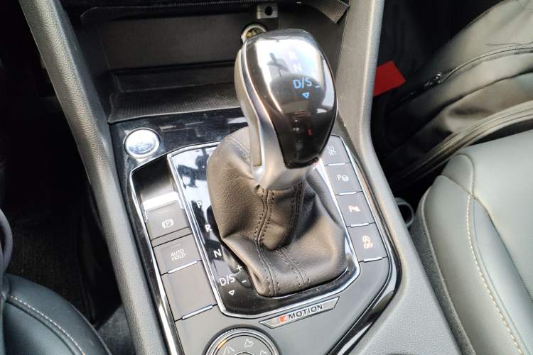 Used Volkswagen Tharu 2020 330TSI Four-Wheel Drive Flagship Version China VI Standard
