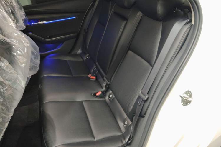 Used Mazda Mazda 3 Axela 2021 2.0L Automatic Zhiya Edition