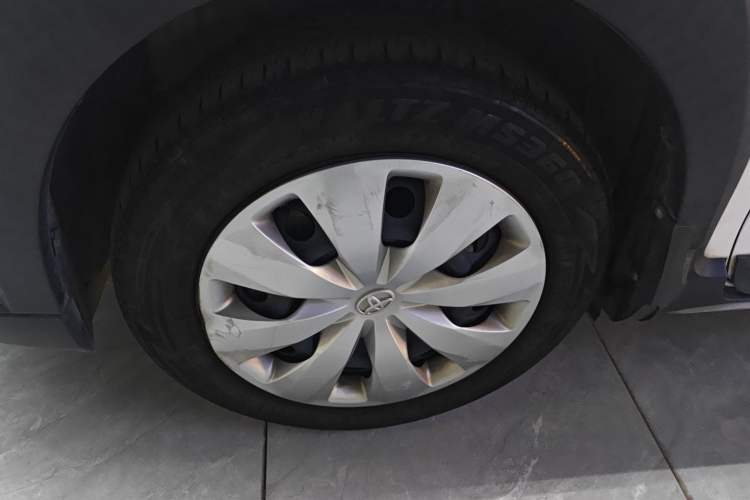 Used Toyota YARiS L 2021 X-Trail 1.5L CVT Leading Edition
