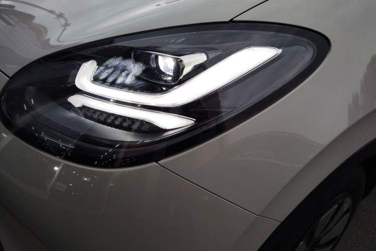 Used Wuling Bingo 2023 333 km Lingxi Connected+ Version
