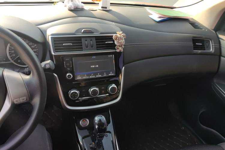 Used Nissan Tiida 2016 1.6L CVT Smart Drive Edition
