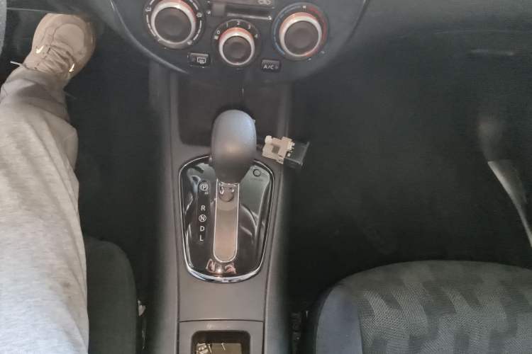 Used Nissan Tiida 2014 1.6L CVT Comfort Model
