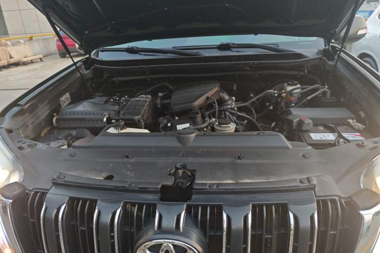 Used Toyota Prado 2016 2.7L Automatic Standard Edition
