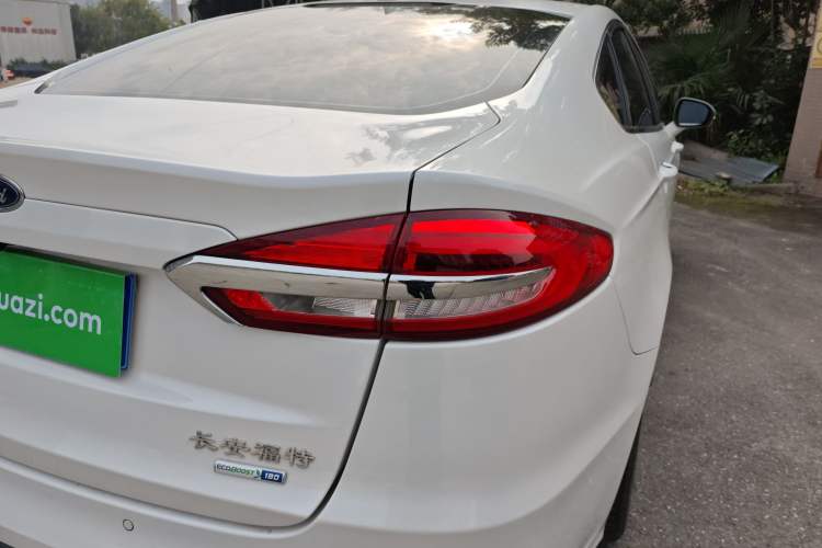 Used Ford Mondeo 2020 EcoBoost 180 Stylish Model
