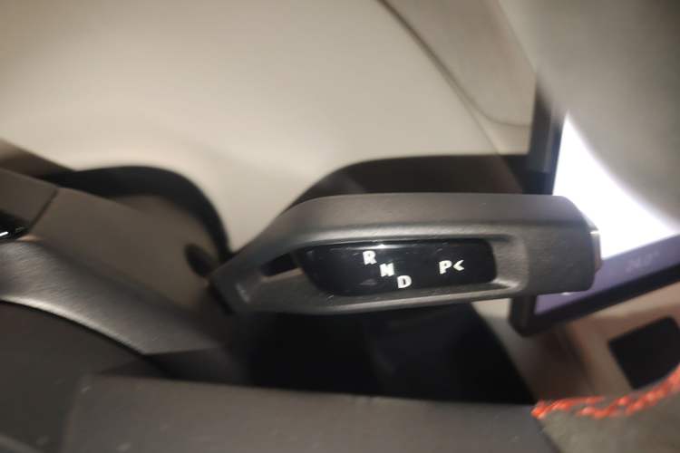 Used  YU7 2025 Ultra-Long Range High-Performance All-Wheel-Drive Max Edition