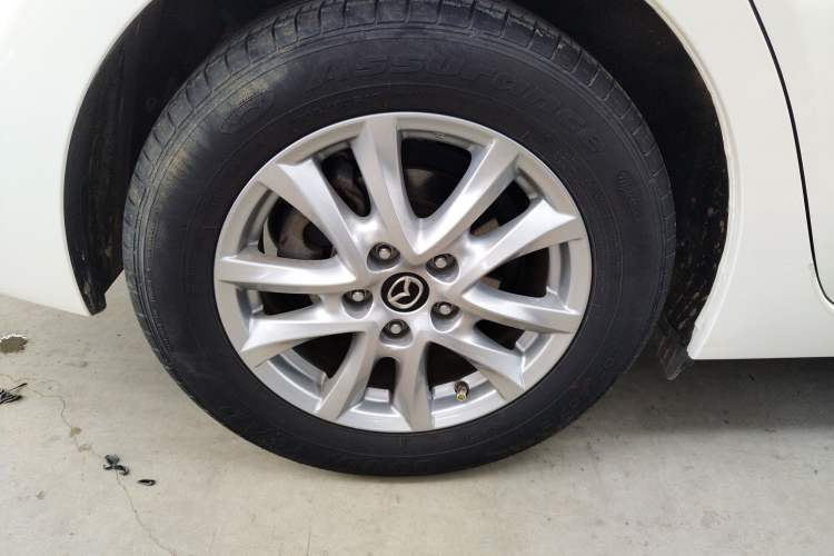 Used Mazda Mazda 3 Axela 2017 Sedan 1.5L Automatic Comfort Model Emission Standard China V
