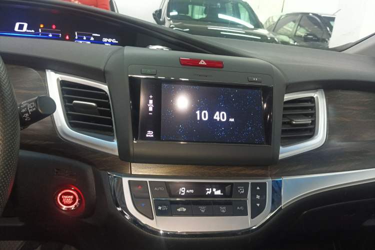 Used Honda Jade 2017 210 TURBO CVT Luxury Edition 5 Seats