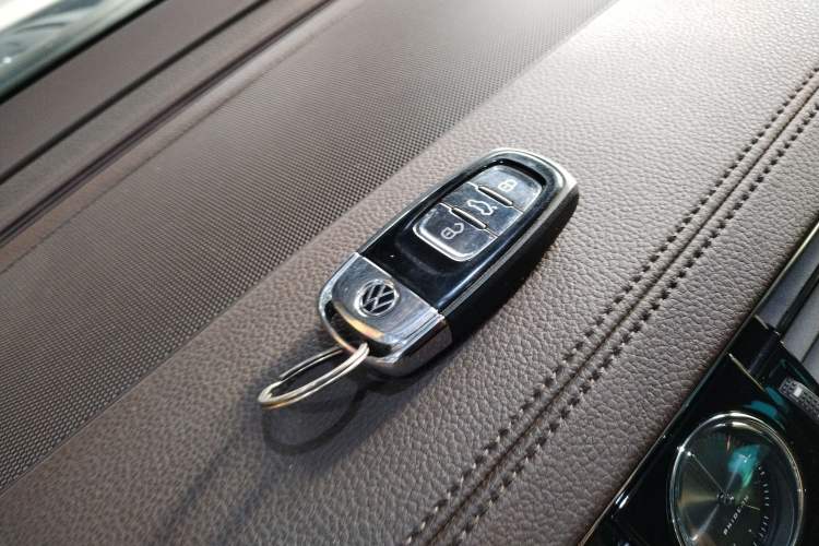 Used Volkswagen Phideon 2021 380TSI Luxury Edition
