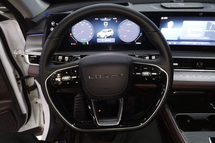 Used Chery Tiggo 8 PRO 2024 Champion Edition 290T Two-Wheel Drive Peak Version 5 Seats