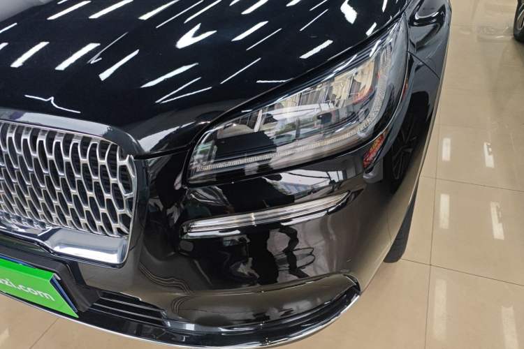 Used Lincoln Corsair 2021 2.0T Two-Wheel Drive Deluxe Edition
