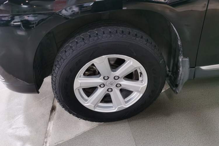 Used Toyota Highlander 2012 2.7L 2WD 5-Seater Elite Edition
