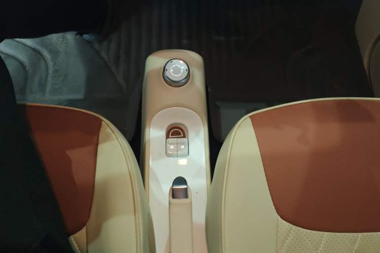 TDK.VehicleDetails.img