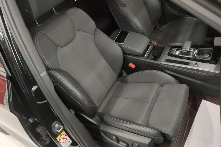 Used Audi Q5L Sportback 2022 Updated 40 TFSI Luxury Edition
