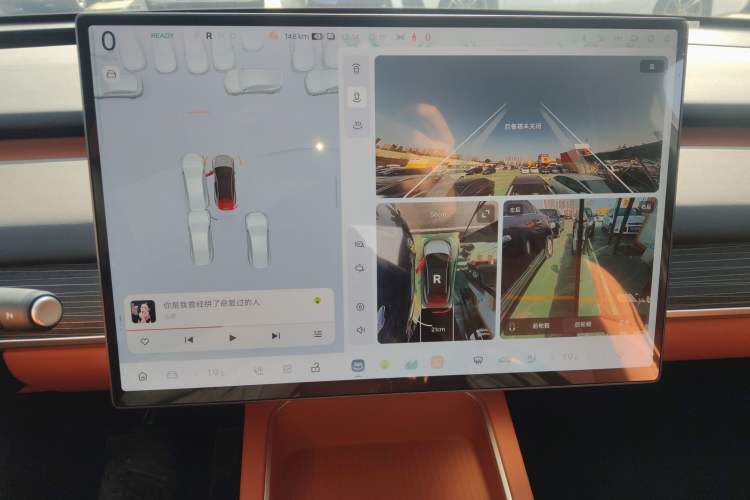 Used ONVO L60 2024 60 kWh Rear-Drive Version
