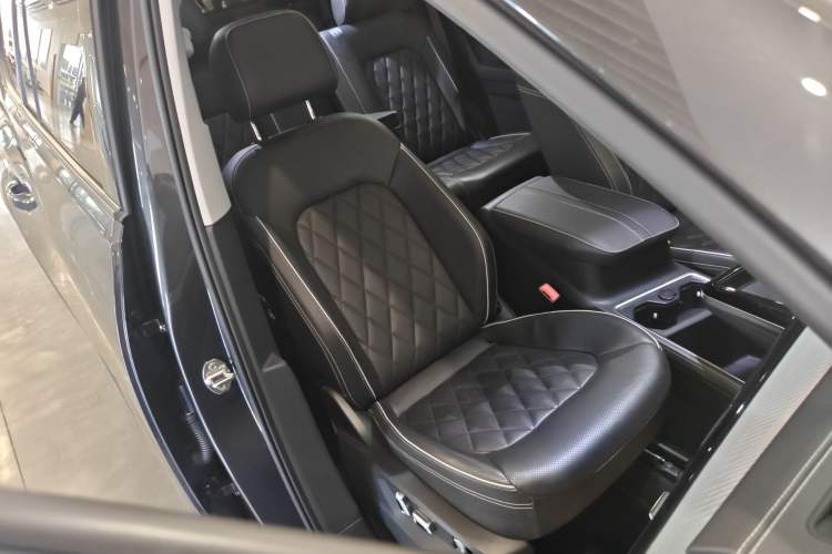 Used Volkswagen Talagon 2022 380TSI Four-Wheel Drive Flagship Shengjing Edition 7 Seats
