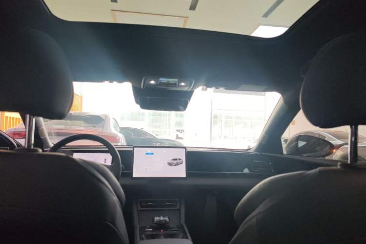 Used BYD Qin L 2025 DM-i Smart Drive 120KM Superior Model
