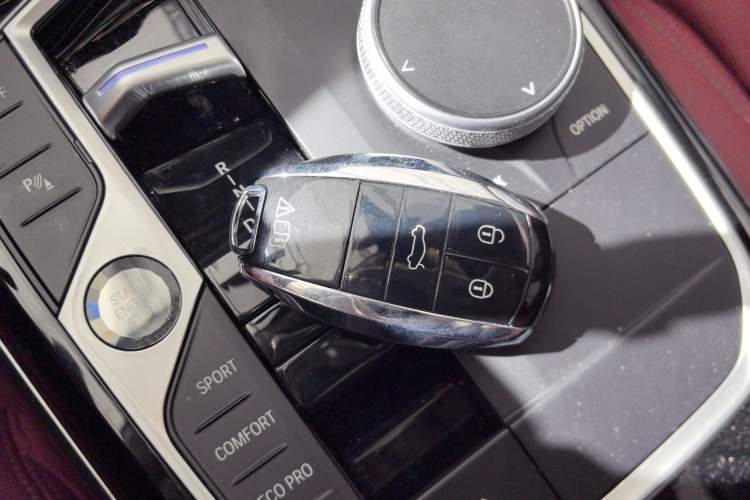 Used BMW i3 2022 eDrive 35 L
