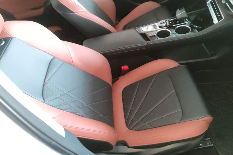 Used Changan Eado 2022 PLUS Blue Whale NE 1.4T GDI DCT Prestige Edition