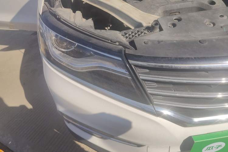 Used Roewe RX5 2016 20T Two-Wheel Drive Manual Flagship Edition