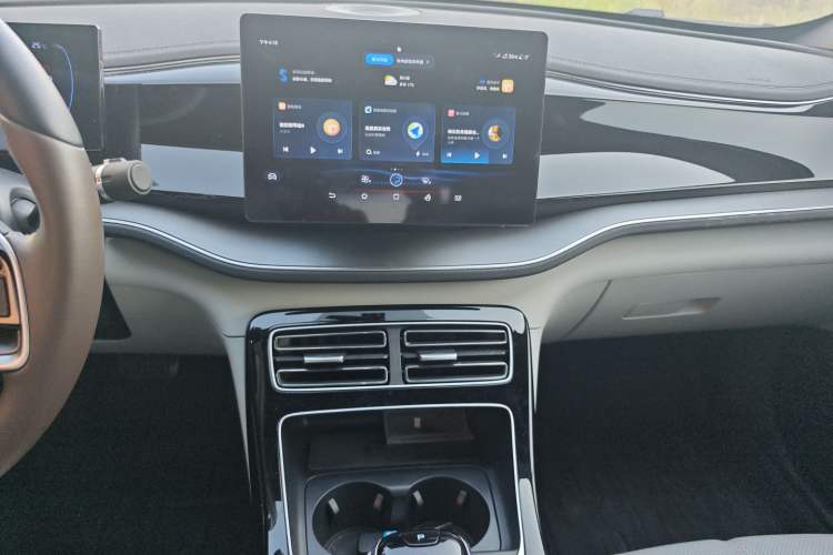 Used BYD Qin PLUS 2024 Honor Edition EV 420KM Leading Model