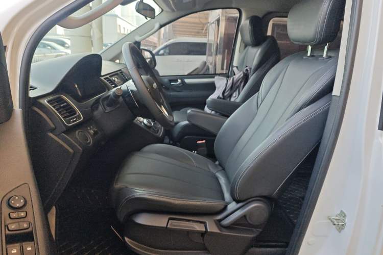 Used SAIC MAXUS G20 2023 ES 2.0T Gasoline Automatic Value Edition