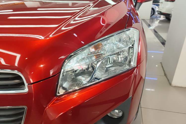 Used Chevrolet Trax 2016 1.4T Automatic Two-Wheel Drive Comfort Version with Sunroof