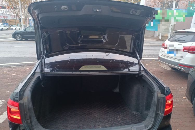 Used Volkswagen Lavida 2013 Restyled Classic 1.6L Automatic Comfort Edition
