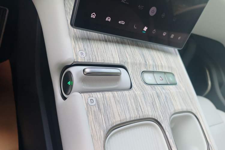 Used Nio ET7 2024 75 kWh Executive Edition
