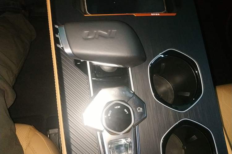 Used Changan UNI-K 2021 2.0T Prestige Edition
