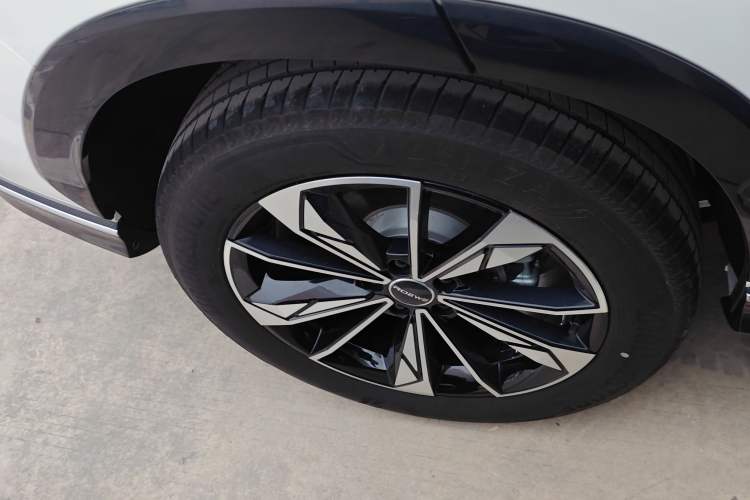 Used Roewe RX5 New Energy 2023 eRX5 Super Hybrid Premium Edition
