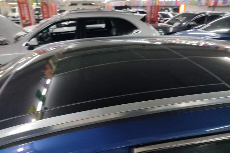 Used Lincoln Corsair 2021 2.0T Two-Wheel-Drive Luxury Edition
