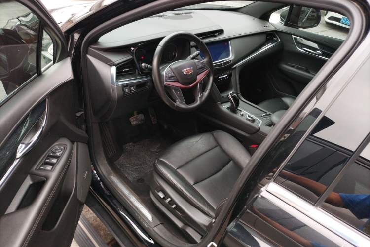 Used Cadillac XT5 2020 28T Luxury Version
