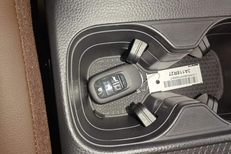 Used Honda CR-V 2023 240TURBO Two-Wheel Drive Deluxe Edition 7 Seats
