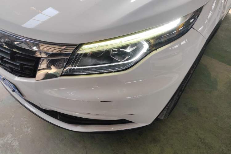 Used Qoros 5 2019 1.6T Automatic Zhiyun Connect (AliOS) Edition Prestige Model
