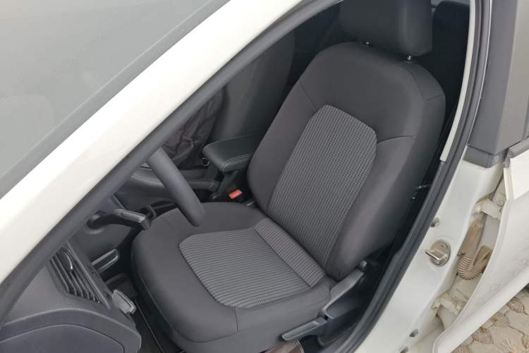 Used Volkswagen Santana 2016 1.6L Manual Fashion Edition