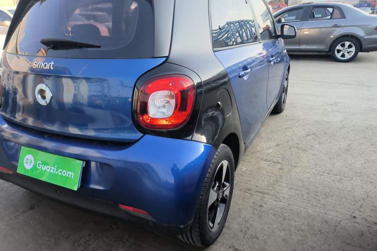 Used  forfour 2018 1.0L 52kW Passion Edition