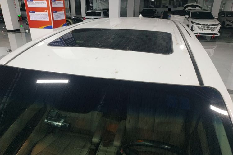 Used Buick GL8 2021 Land Cruiser Executive Class 652T Luxury Model
