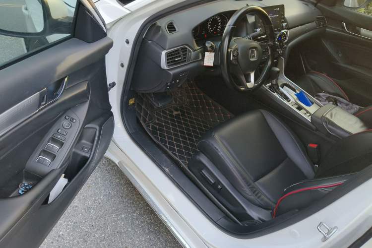 Used Honda Accord 2018 260TURBO Luxury Edition China VI
