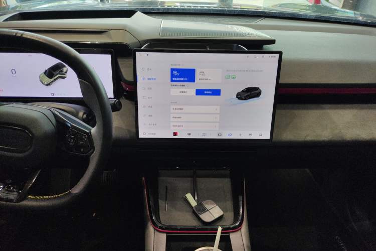 Used Lynk & Co 08 EM-P 2023 220km All-Wheel-Drive Performance Halo