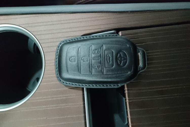 Used Toyota Sienna 2024 2.5L Hybrid Comfort Edition
