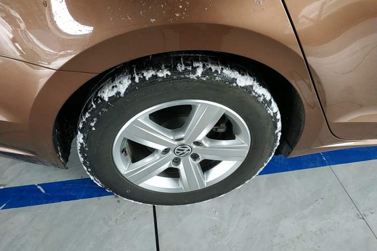 Used Volkswagen Lamando 2015 230TSI DSG Fashion Edition
