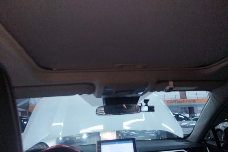 Used Toyota Wildlander 2020 Dual-Engine 2.5L E-CVT Two-Wheel Drive Luxury Edition