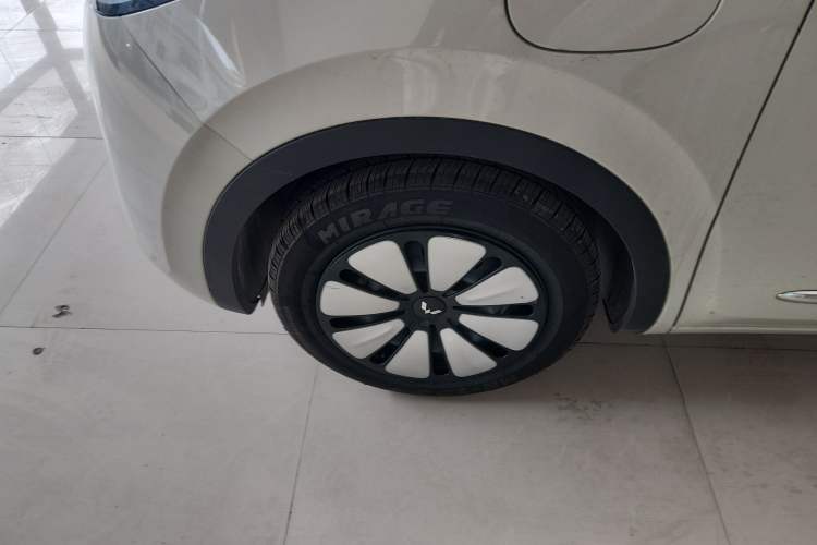 Used Wuling Bingo 2024 333 km Enjoyment Version
