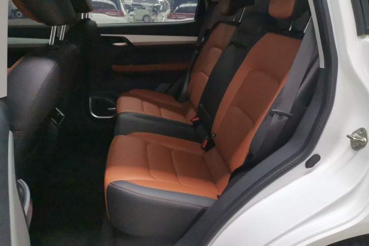 Used Geely Auto Vision X6 2020 1.4T CVT Luxury Edition
